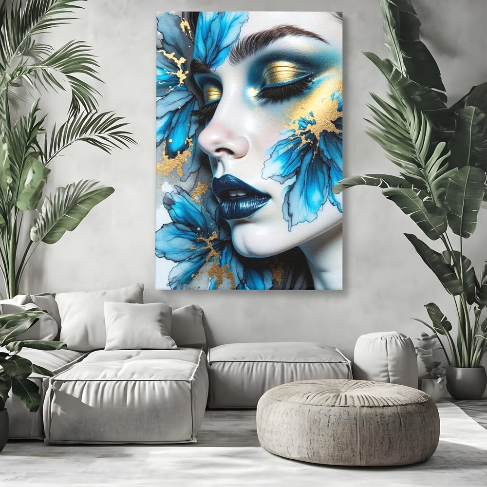 Tablou canvas cu tablou canvas cu portret feminin si flori albastre, fara rama, pe sasiu de lemn, pe perete intr-un living